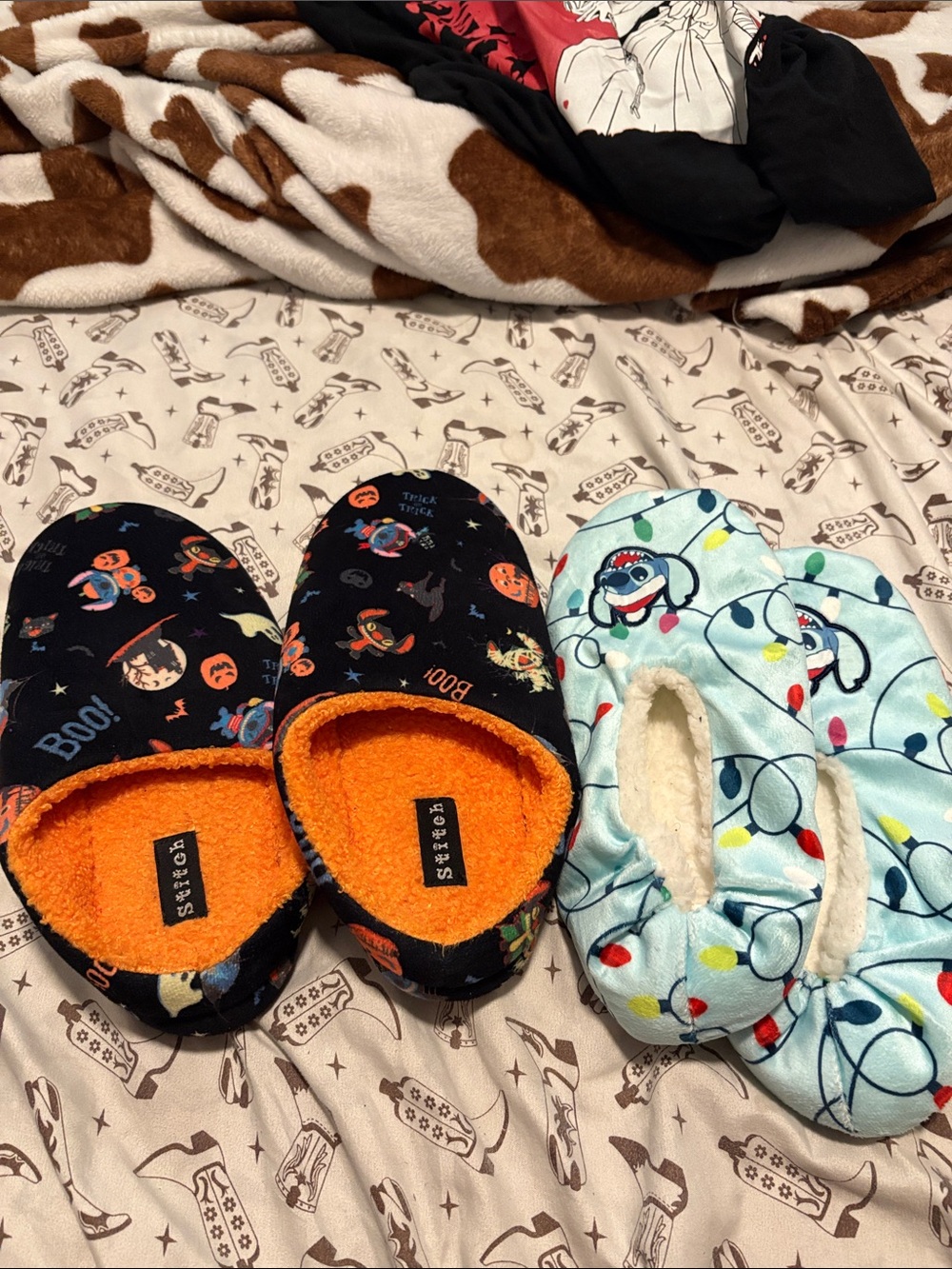 Stitch Halloween and Cma footies! Like new, one size. Will not sell separate.